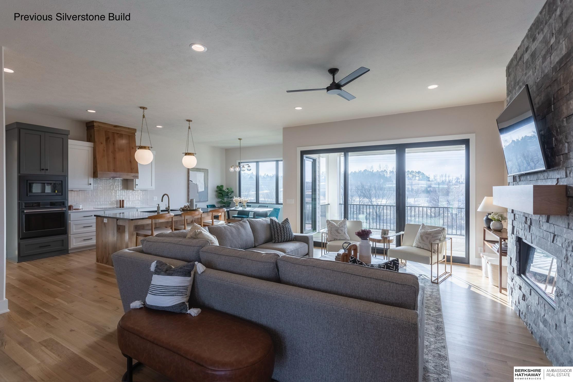 Omaha, Nebraska 68135, United States, 5 Bedrooms Bedrooms, ,2 BathroomsBathrooms,Residential,Active,192498