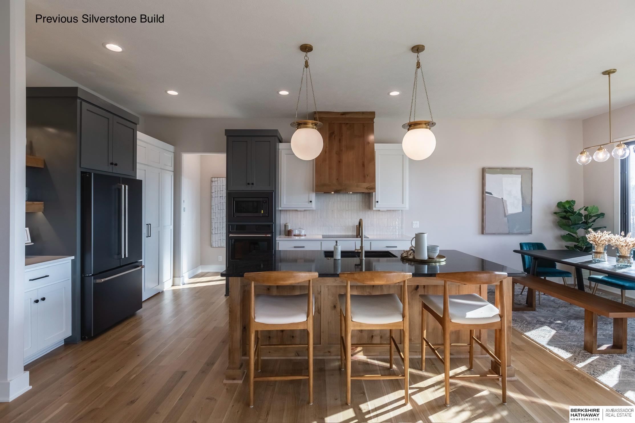 Omaha, Nebraska 68135, United States, 5 Bedrooms Bedrooms, ,2 BathroomsBathrooms,Residential,Active,192498