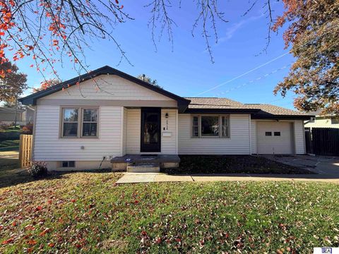 Photo of 2914 Westgate Road, Omaha, NE 68124 (MLS # 22531035)