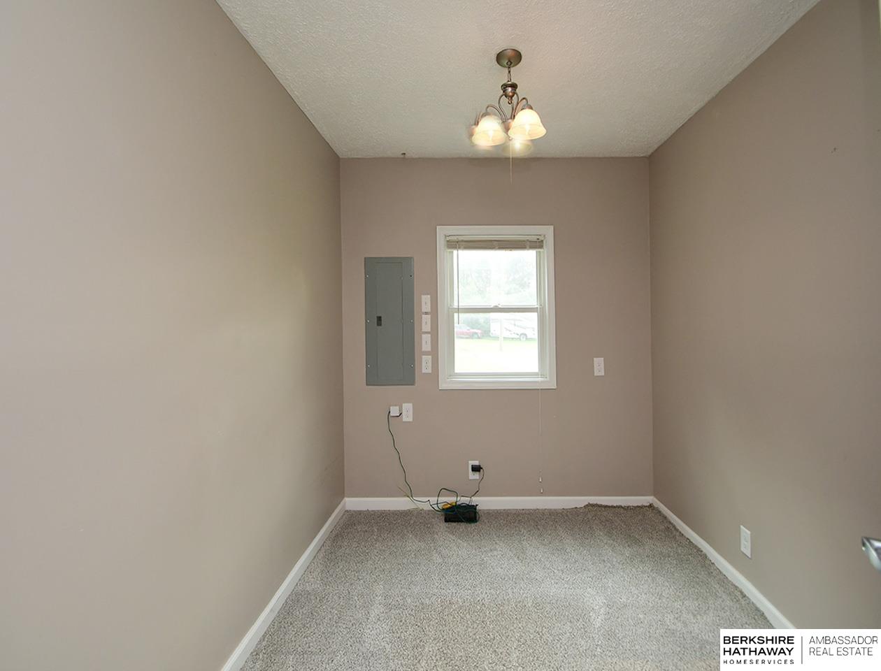 Papillion, Nebraska 68046, United States, 4 Bedrooms Bedrooms, ,2 BathroomsBathrooms,Residential,Active,186309