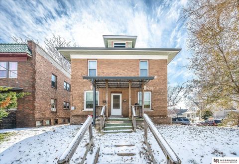 Photo of 2567 Marcy Street, Omaha, NE 68105 (MLS # 22530622)