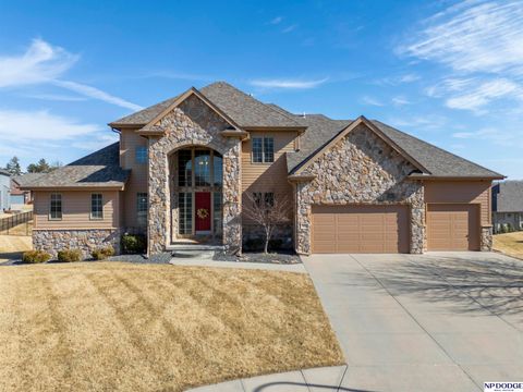 Photo of 7413 N 116th Avenue Circle, Omaha, NE 68142 (MLS # 22604588)
