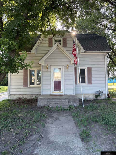 Photo of 1531 N York Avenue, York, NE 68467 (MLS # 22620705)
