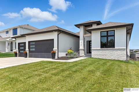Photo of 8137 S 197th Avenue, Gretna, NE 68028 (MLS # 22527131)