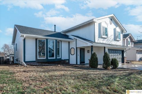 Photo of 5105 S 165th Street, Omaha, NE 68135 (MLS # 22535415)