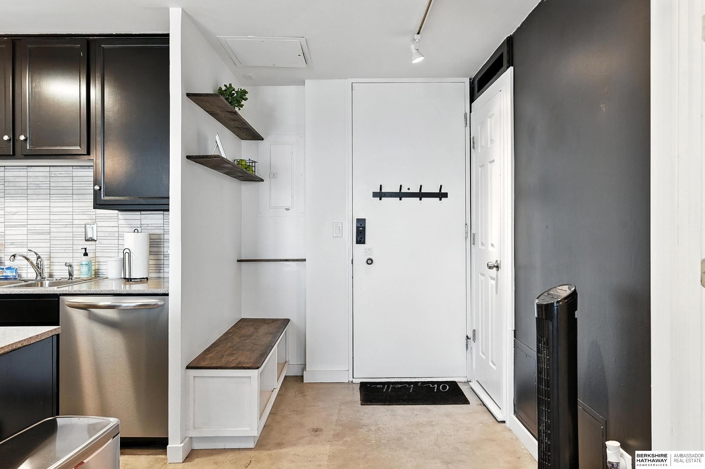 Omaha, Nebraska 68131, United States, 1 Bedroom Bedrooms, ,1 BathroomBathrooms,Residential,Active,169000