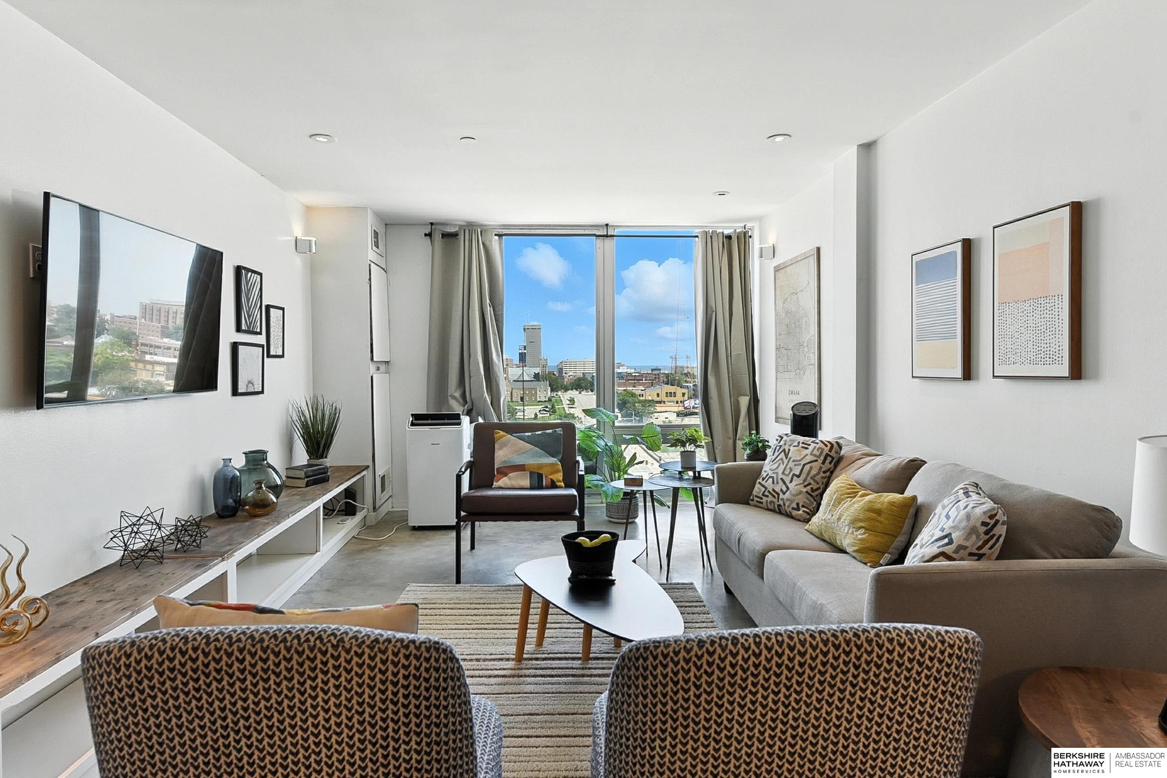 Omaha, Nebraska 68131, United States, 1 Bedroom Bedrooms, ,1 BathroomBathrooms,Residential,Active,169000