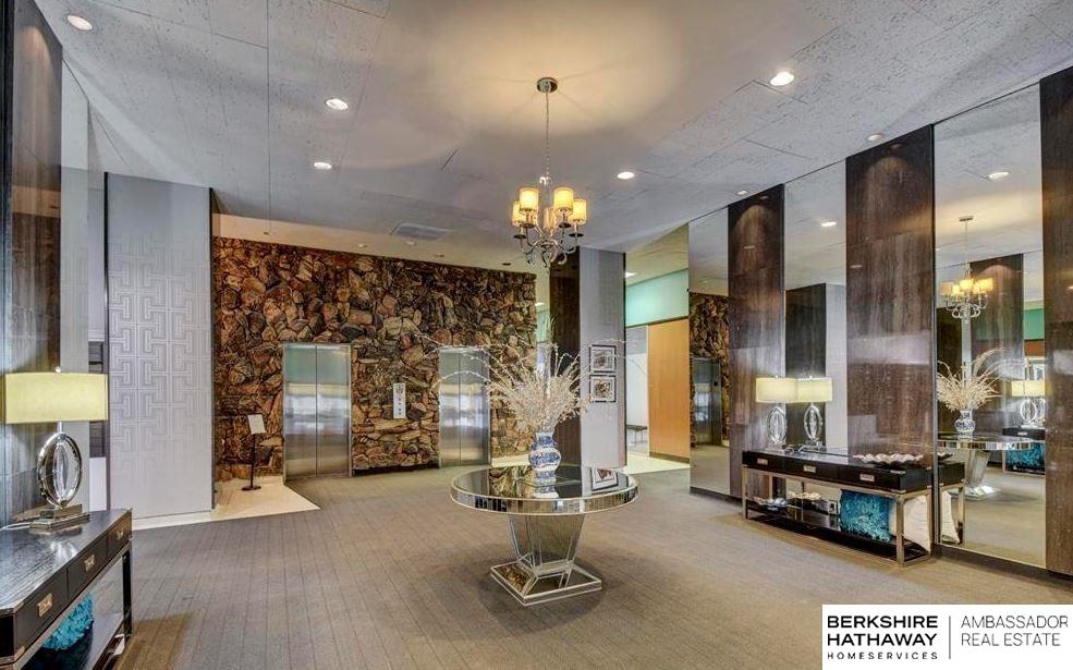 Omaha, Nebraska 68131, United States, 1 Bedroom Bedrooms, ,1 BathroomBathrooms,Residential,Active,169000