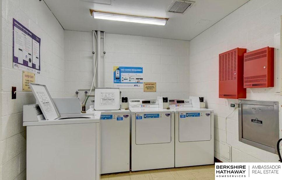 Omaha, Nebraska 68131, United States, 1 Bedroom Bedrooms, ,1 BathroomBathrooms,Residential,Active,169000