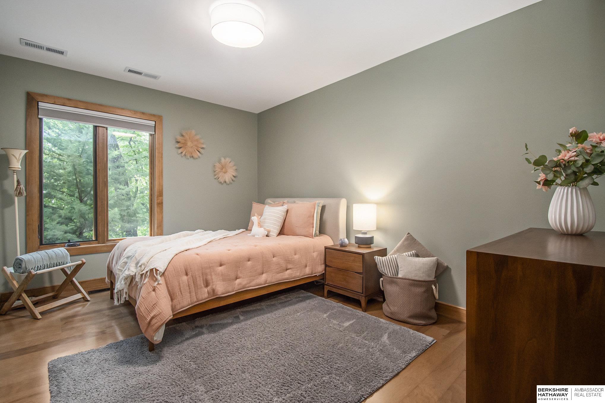 Bellevue, Nebraska 68005, United States, 4 Bedrooms Bedrooms, ,3 BathroomsBathrooms,Residential,Active,146610