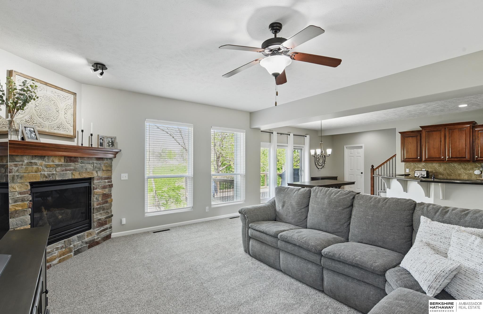 La Vista, Nebraska 68128, United States, 4 Bedrooms Bedrooms, ,3 BathroomsBathrooms,Residential,Active,128772