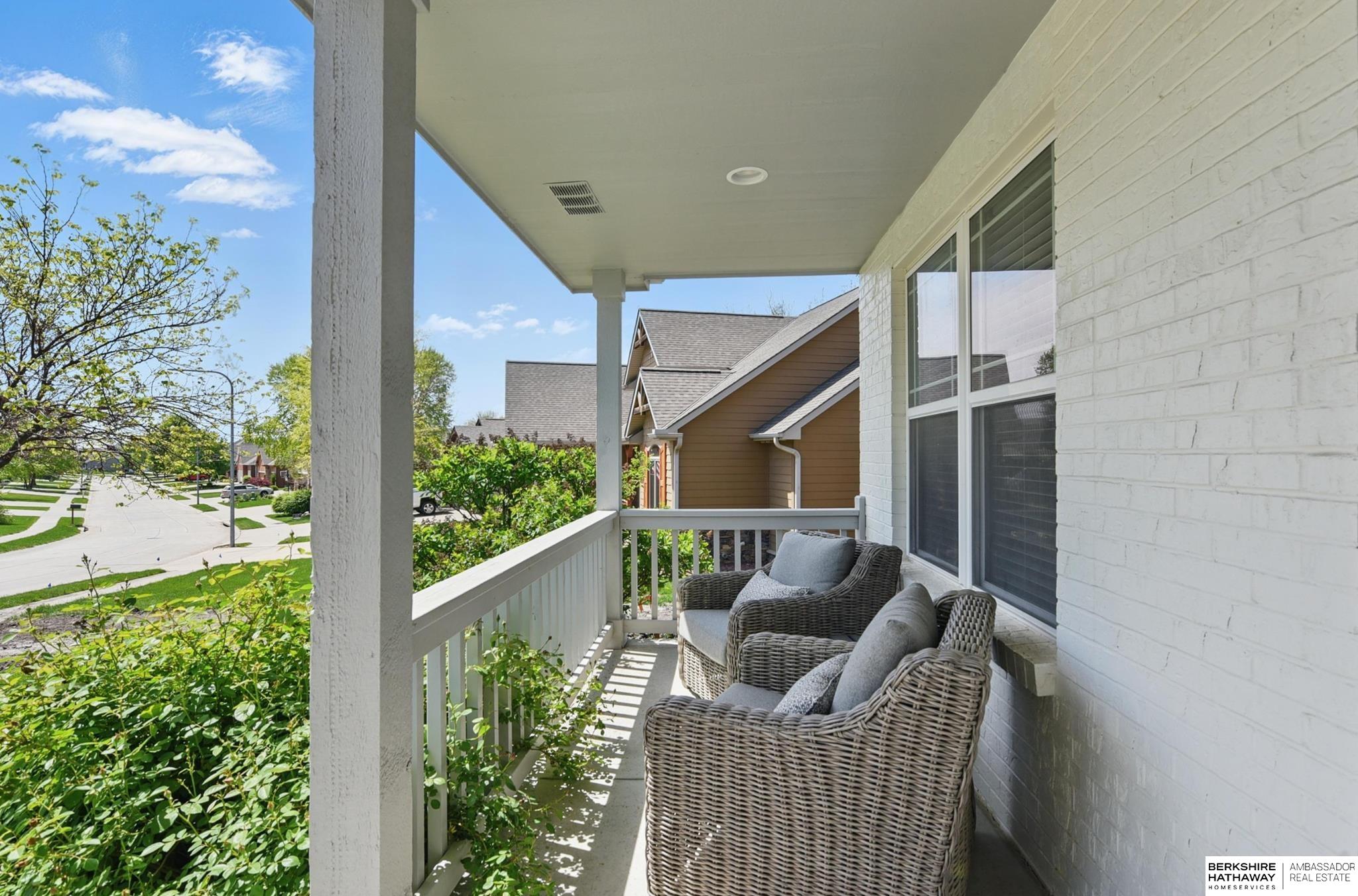 La Vista, Nebraska 68128, United States, 4 Bedrooms Bedrooms, ,3 BathroomsBathrooms,Residential,Active,128772