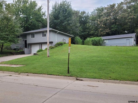 Photo of 718 A Street, Plattsmouth, NE 68048 (MLS # 22627238)