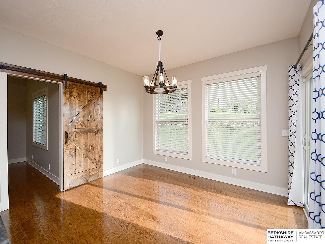 Omaha, Nebraska 68022, United States, 5 Bedrooms Bedrooms, ,4 BathroomsBathrooms,Residential,Active,215359