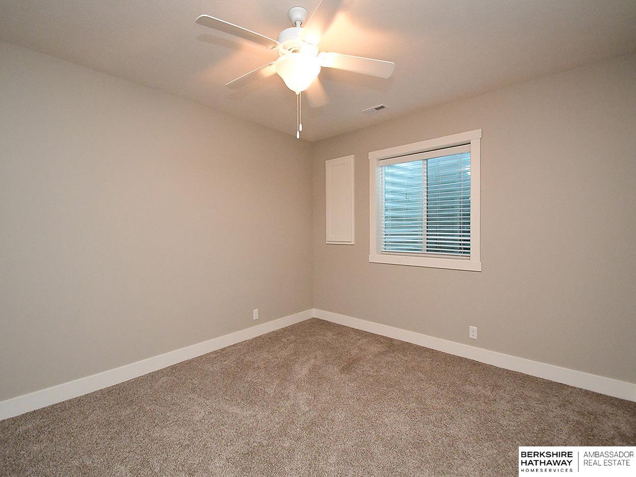 Omaha, Nebraska 68022, United States, 5 Bedrooms Bedrooms, ,4 BathroomsBathrooms,Residential,Active,215359