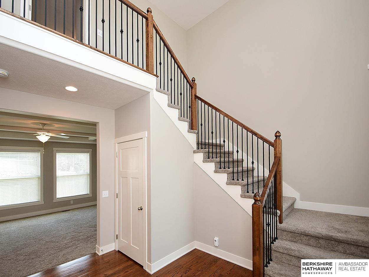 Omaha, Nebraska 68022, United States, 5 Bedrooms Bedrooms, ,4 BathroomsBathrooms,Residential,Active,215359