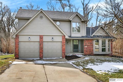 Photo of 7835 Fort Street, Omaha, NE 68134 (MLS # 22607252)