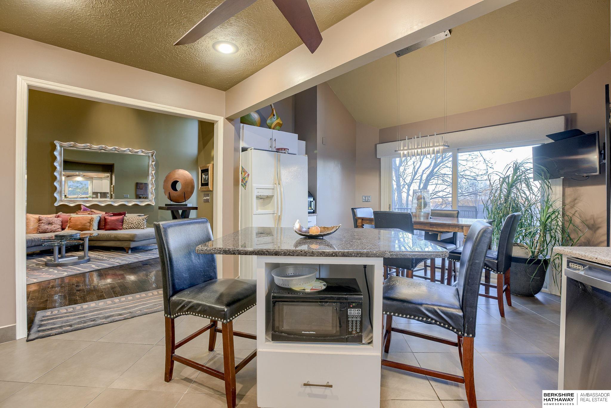 Louisville, Nebraska 68037, United States, 4 Bedrooms Bedrooms, ,4 BathroomsBathrooms,Residential,Active,12693