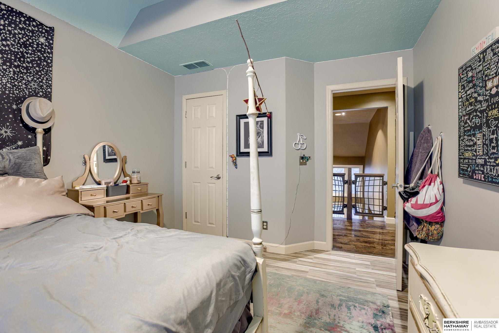 Louisville, Nebraska 68037, United States, 4 Bedrooms Bedrooms, ,4 BathroomsBathrooms,Residential,Active,12693