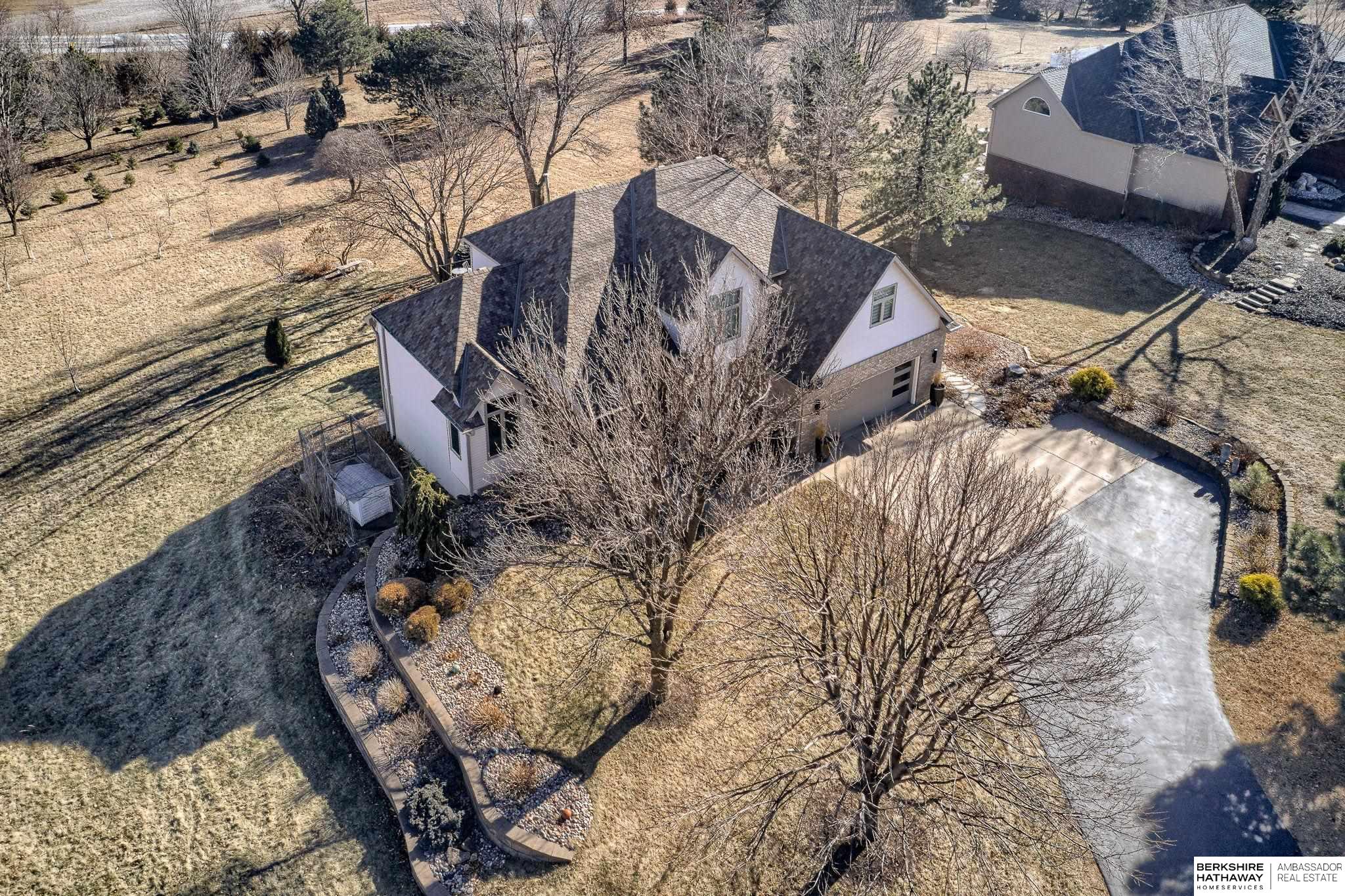 Louisville, Nebraska 68037, United States, 4 Bedrooms Bedrooms, ,4 BathroomsBathrooms,Residential,Active,12693