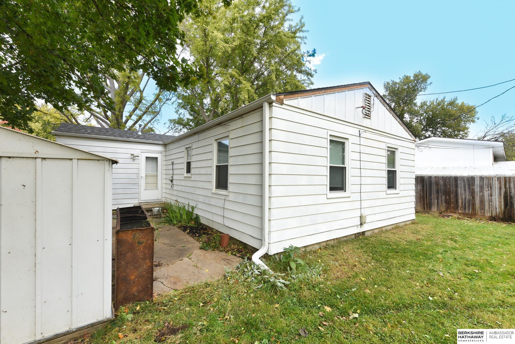 Omaha, Nebraska 68114, United States, 3 Bedrooms Bedrooms, ,1 BathroomBathrooms,Residential,Active,236933