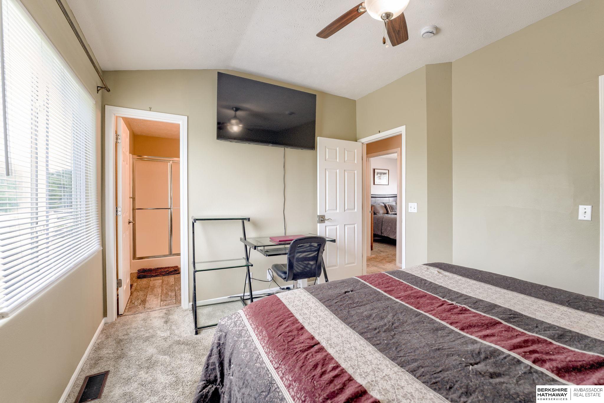 Omaha, Nebraska 68123, United States, 3 Bedrooms Bedrooms, ,2 BathroomsBathrooms,Residential,Pending,183325