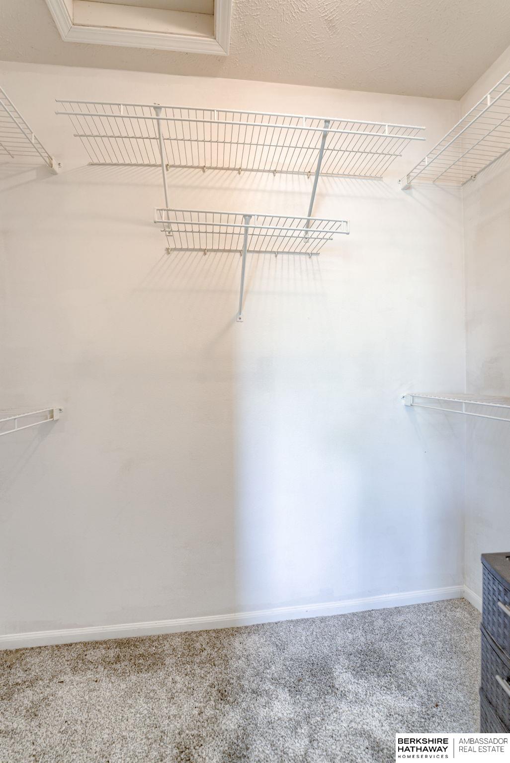 Omaha, Nebraska 68123, United States, 3 Bedrooms Bedrooms, ,2 BathroomsBathrooms,Residential,Pending,183325