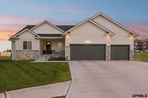 Photo of 18515 Wirt Circle, Elkhorn, NE 68022 (MLS # 22616932)