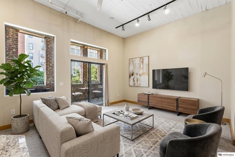 Photo of 902 Dodge Street #203, Omaha, NE 68102 (MLS # 22616393)