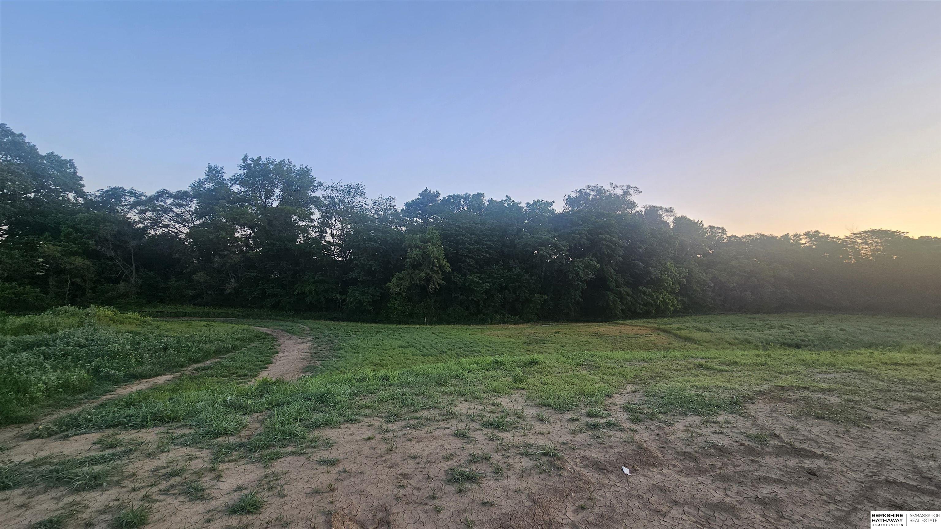 Omaha, Nebraska 68135, United States, 5 Bedrooms Bedrooms, ,5 BathroomsBathrooms,Residential,Active,154790