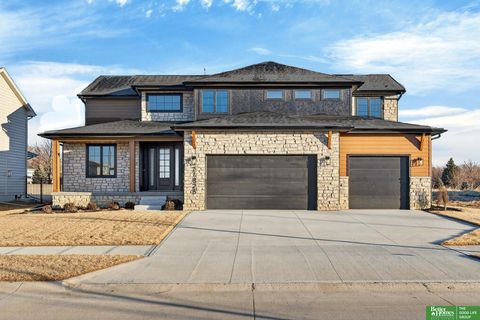 Photo of 21828 Grover Street, Elkhorn, NE 68022 (MLS # 22609664)