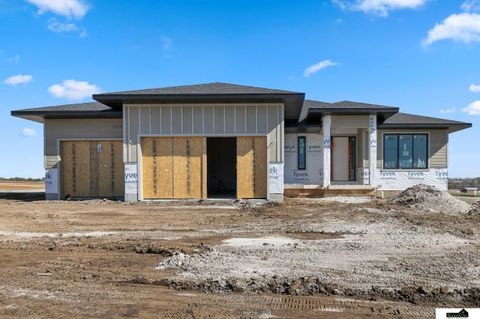 Photo of 2222 Battle Creek Road, Lincoln, NE 68520 (MLS # 22606496)