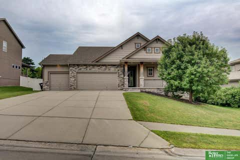 Photo of 18325 Polk Street, Omaha, NE 68135 (MLS # 22618782)