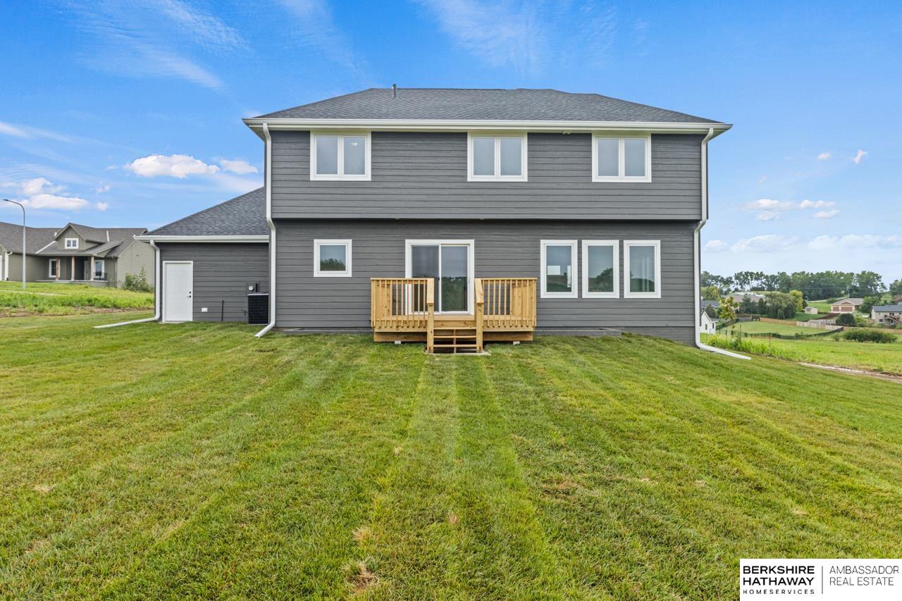 Blair, Nebraska 68008, United States, 4 Bedrooms Bedrooms, ,3 BathroomsBathrooms,Residential,Active,192550