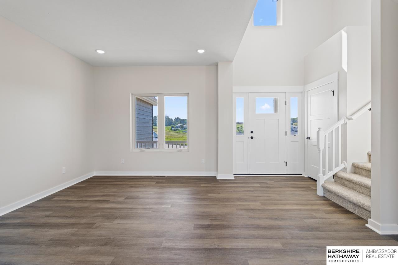 Blair, Nebraska 68008, United States, 4 Bedrooms Bedrooms, ,3 BathroomsBathrooms,Residential,Active,192550