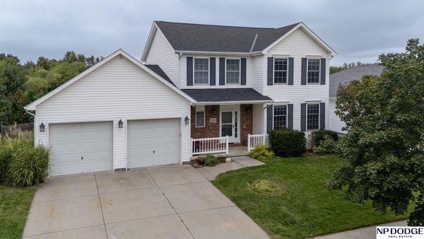 5524 W CHANCERY RD, LINCOLN, NE 68521 - Image ec5ccff8638ef4aababab75a2aedcb65/3104384967