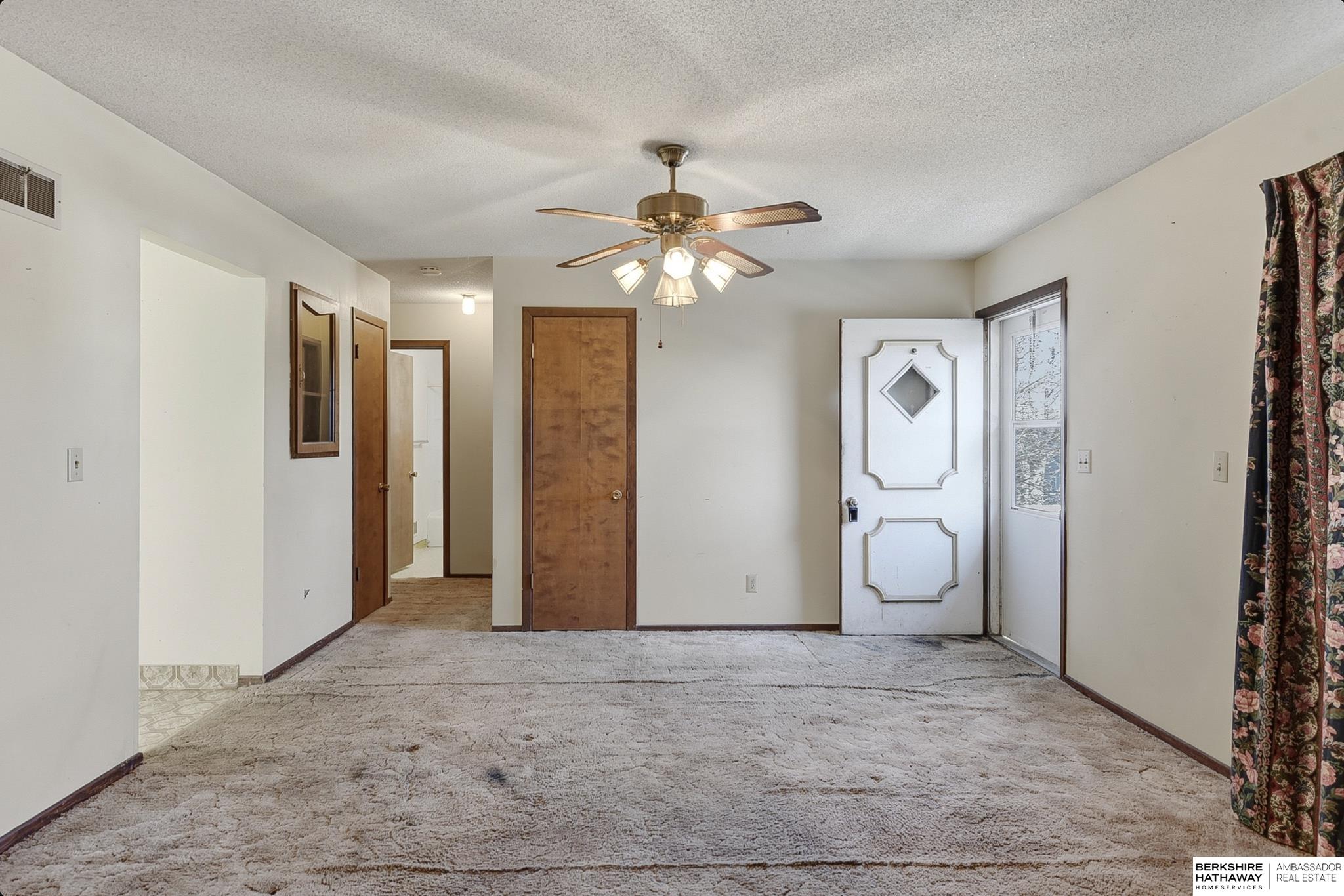 Wahoo, Nebraska 68066, United States, 2 Bedrooms Bedrooms, ,2 BathroomsBathrooms,Residential,Active,256504