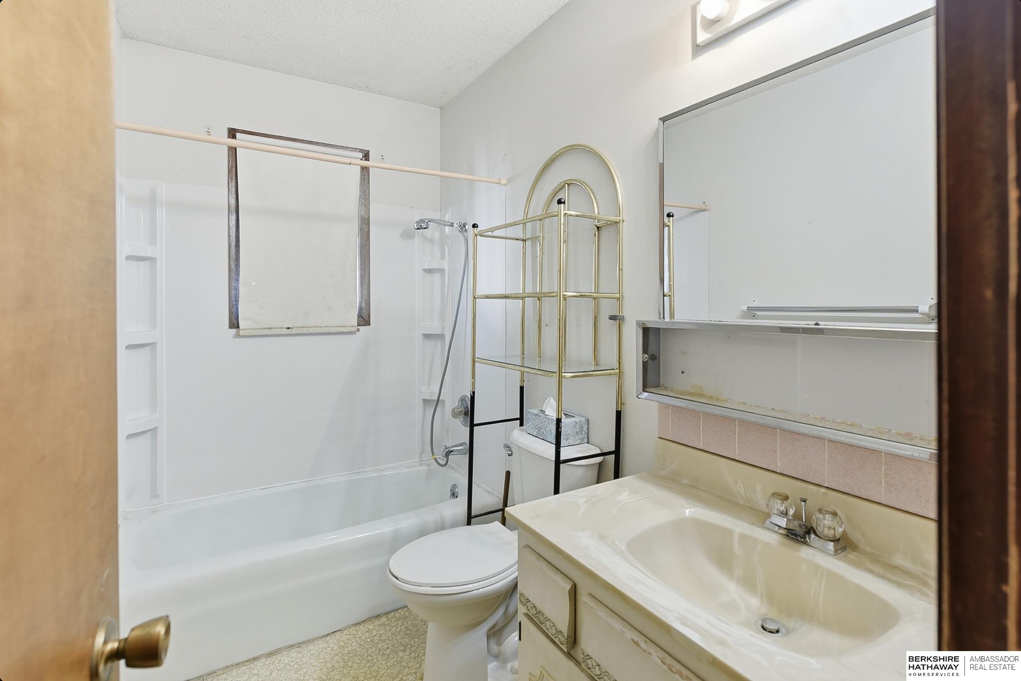 Wahoo, Nebraska 68066, United States, 2 Bedrooms Bedrooms, ,2 BathroomsBathrooms,Residential,Active,256504