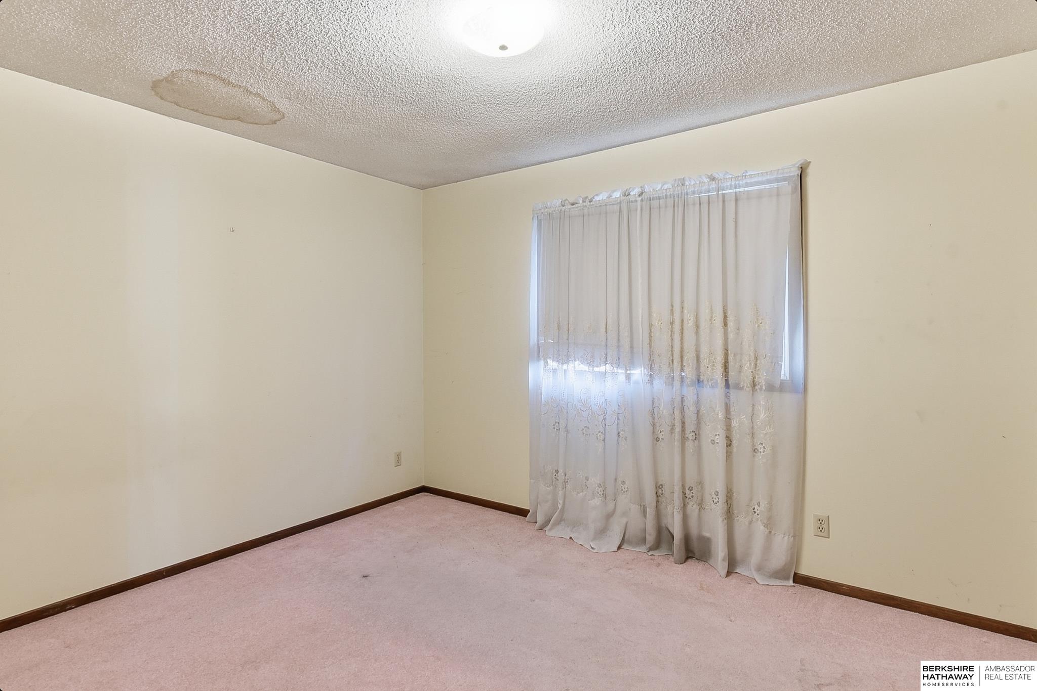 Wahoo, Nebraska 68066, United States, 2 Bedrooms Bedrooms, ,2 BathroomsBathrooms,Residential,Active,256504