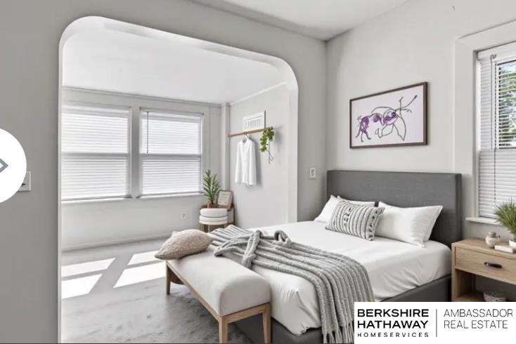 Omaha, Nebraska 68110, United States, 2 Bedrooms Bedrooms, ,2 BathroomsBathrooms,Residential,Pending,209384