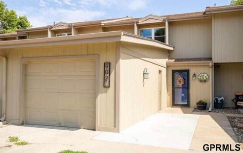 Photo of 9023 Gary Circle, Omaha, NE 68138 (MLS # 22615590)