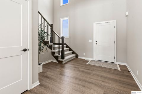 Photo of 5731 Kestrel Parkway, Elkhorn, NE 68022 (MLS # 22611063)