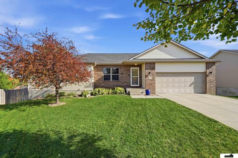Photo of 9508 Mortensen Court, Lincoln, NE 68526 (MLS # 22532161)