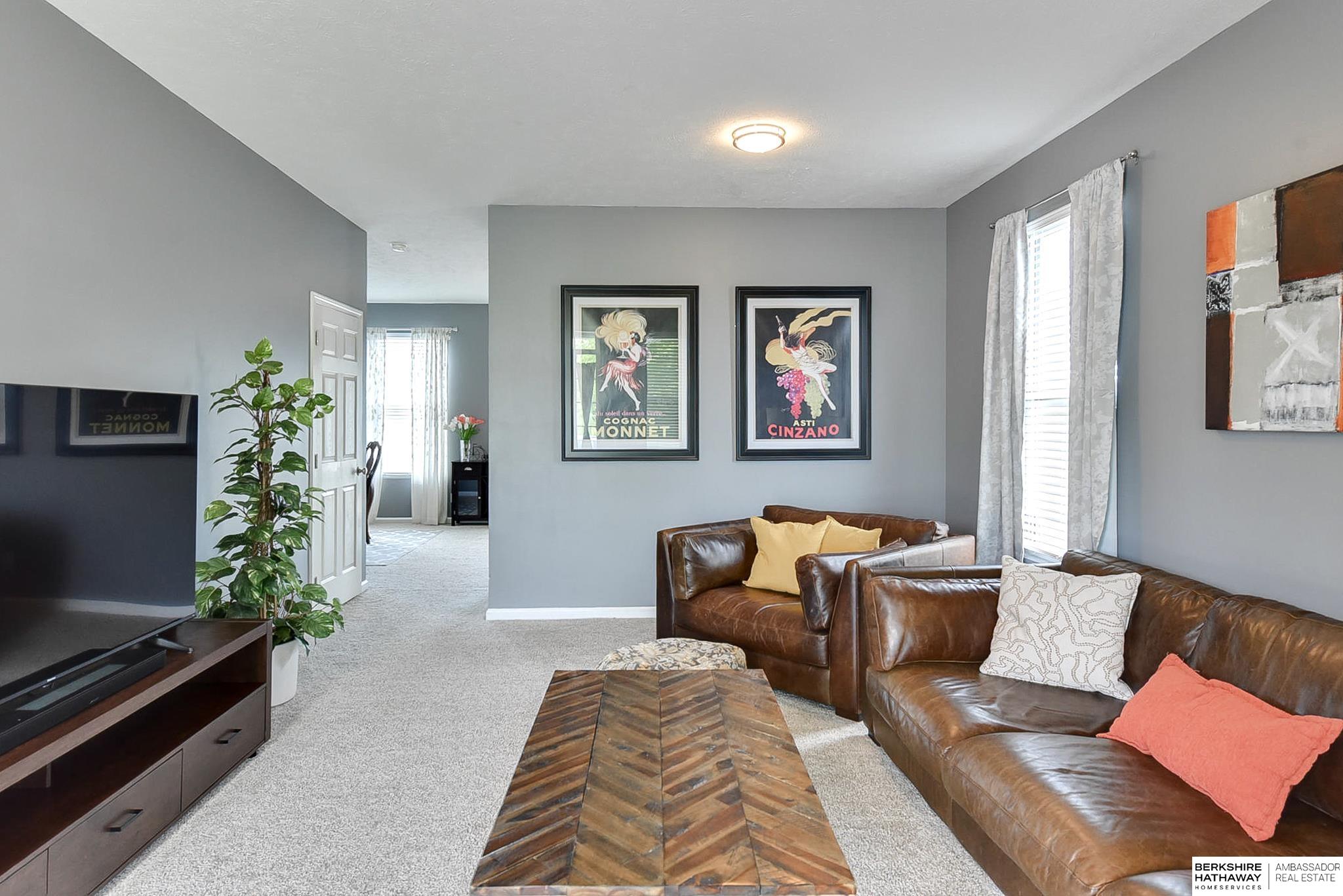 Omaha, Nebraska 68136, United States, 4 Bedrooms Bedrooms, ,2 BathroomsBathrooms,Residential,Active,154138