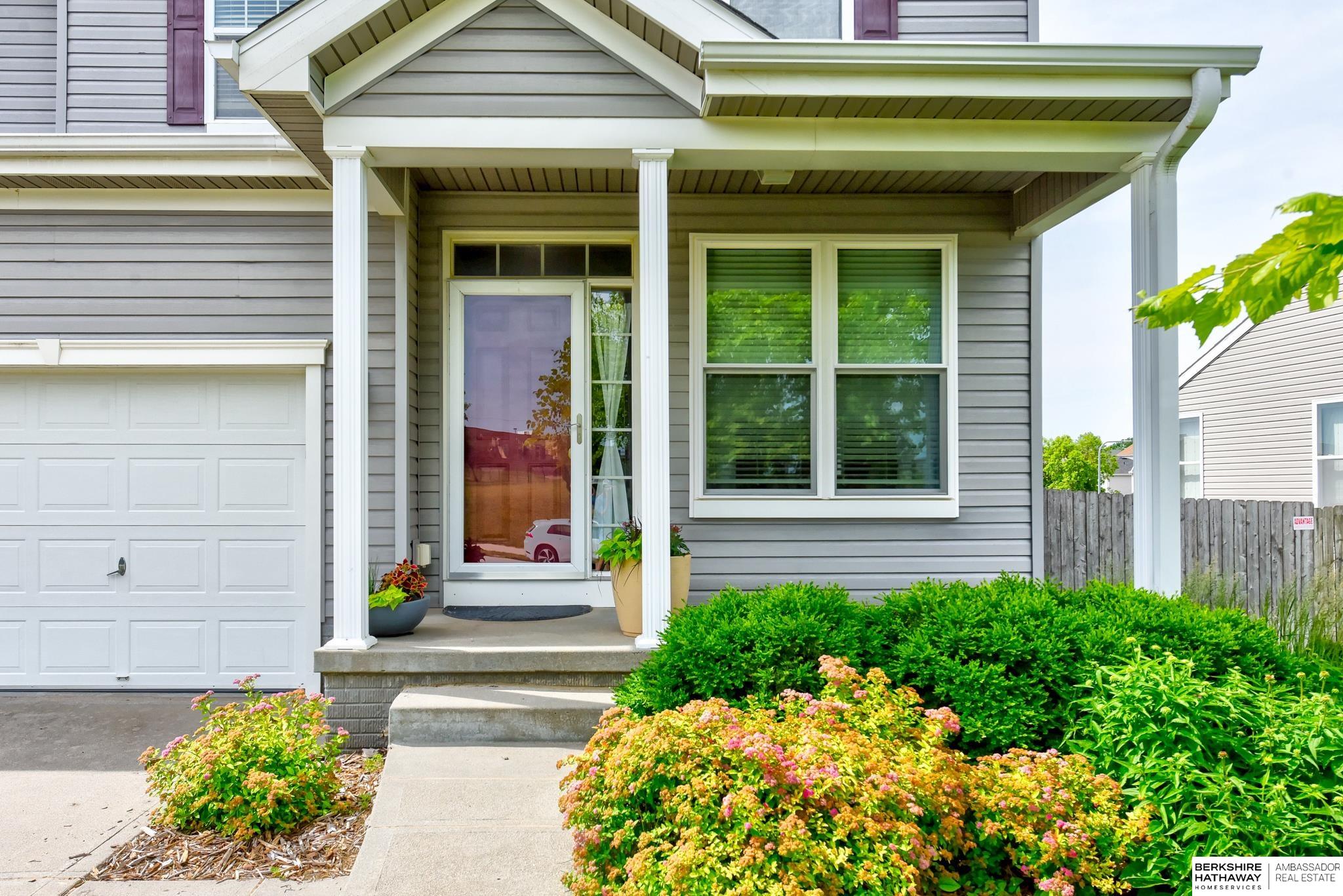 Omaha, Nebraska 68136, United States, 4 Bedrooms Bedrooms, ,2 BathroomsBathrooms,Residential,Active,154138