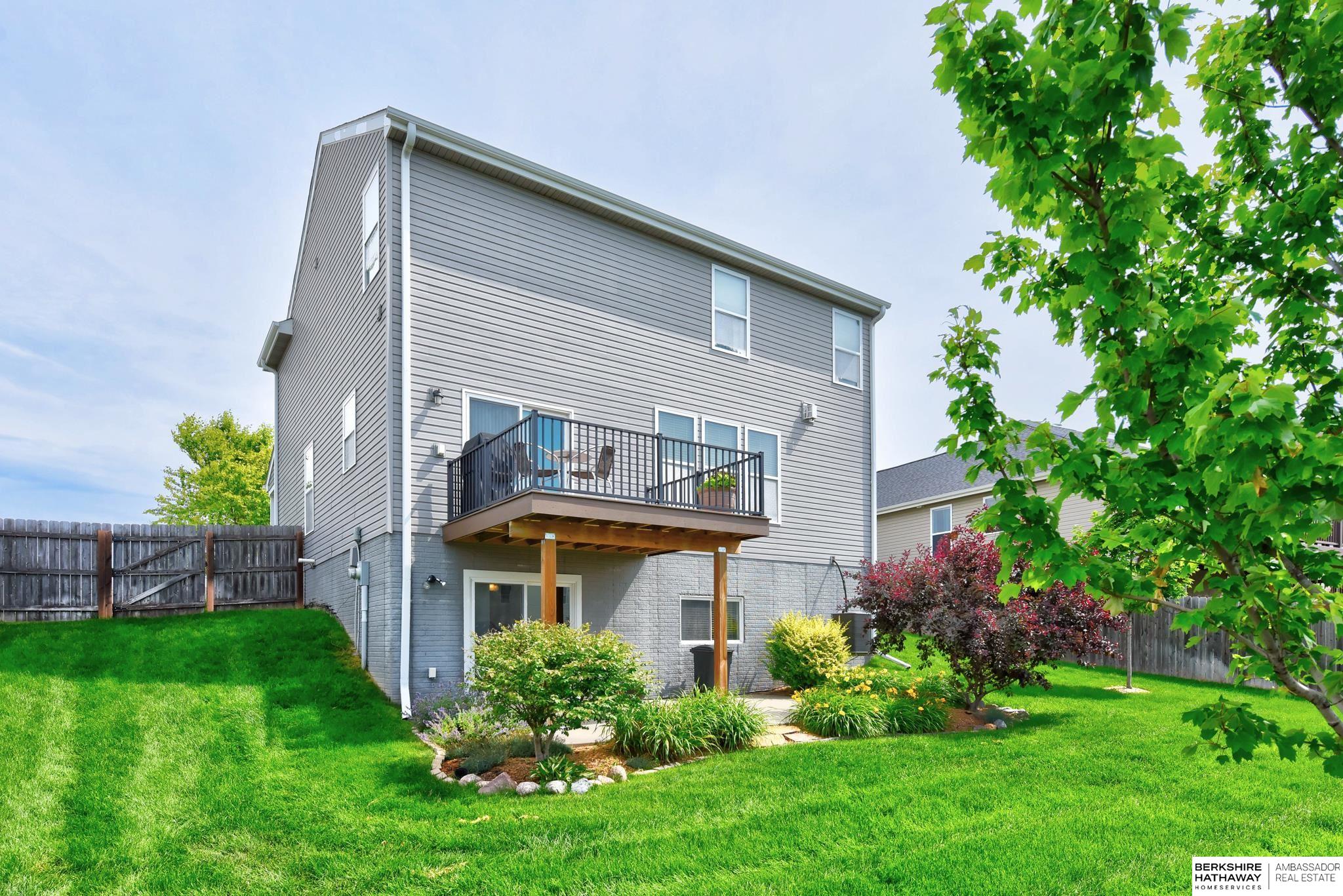 Omaha, Nebraska 68136, United States, 4 Bedrooms Bedrooms, ,2 BathroomsBathrooms,Residential,Active,154138