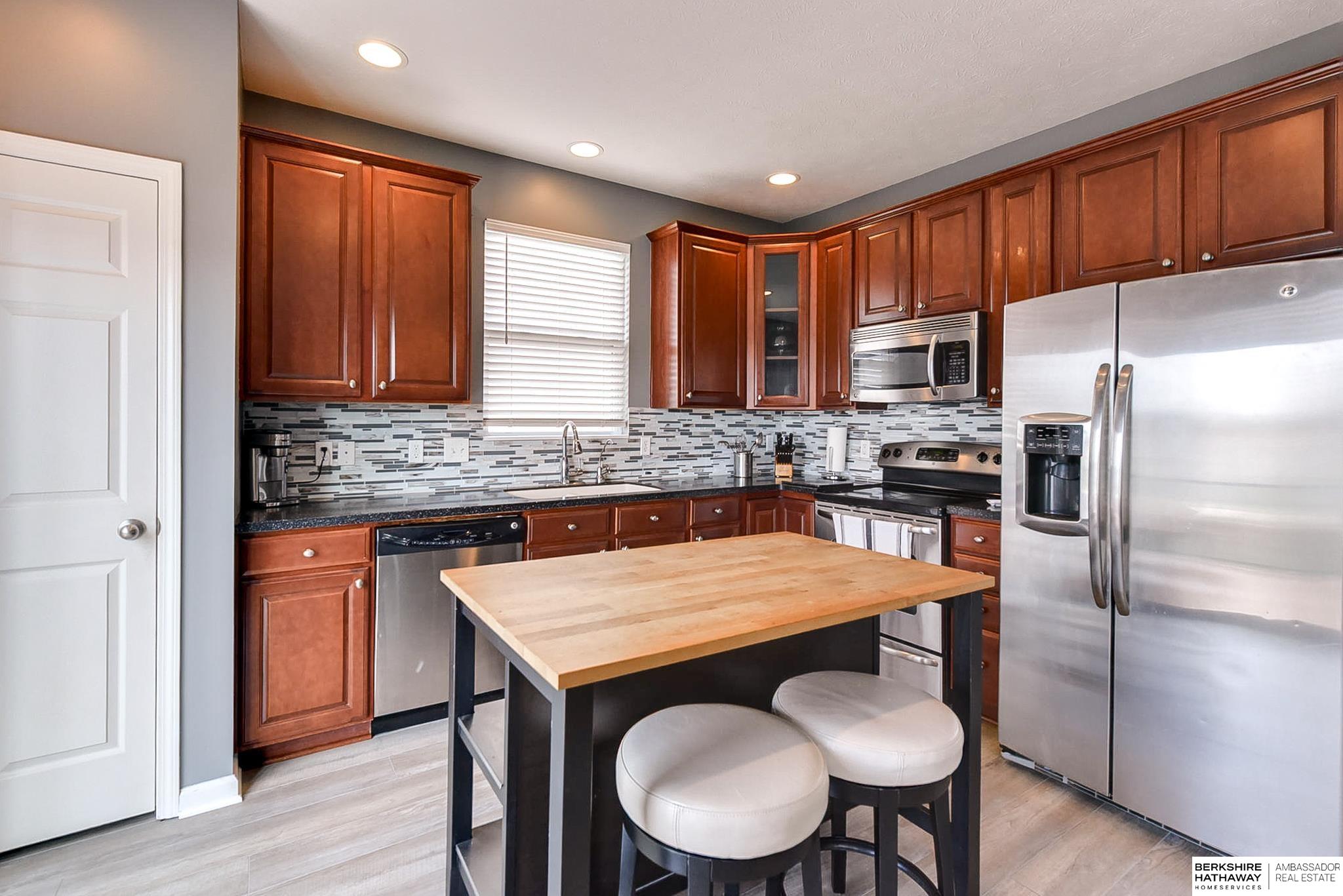 Omaha, Nebraska 68136, United States, 4 Bedrooms Bedrooms, ,2 BathroomsBathrooms,Residential,Active,154138