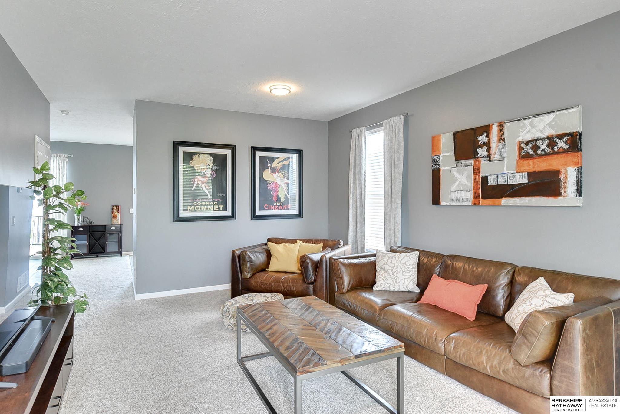 Omaha, Nebraska 68136, United States, 4 Bedrooms Bedrooms, ,2 BathroomsBathrooms,Residential,Active,154138