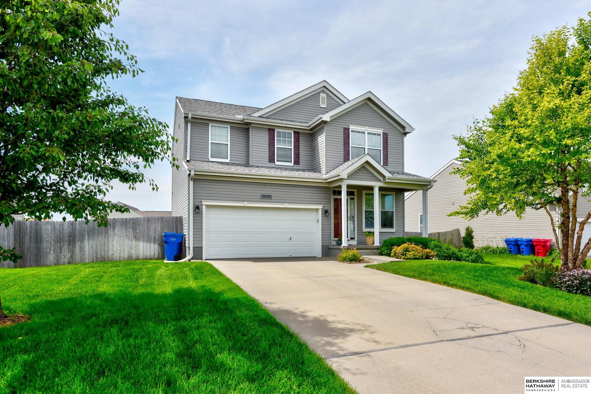 Omaha, Nebraska 68136, United States, 4 Bedrooms Bedrooms, ,2 BathroomsBathrooms,Residential,Active,154138