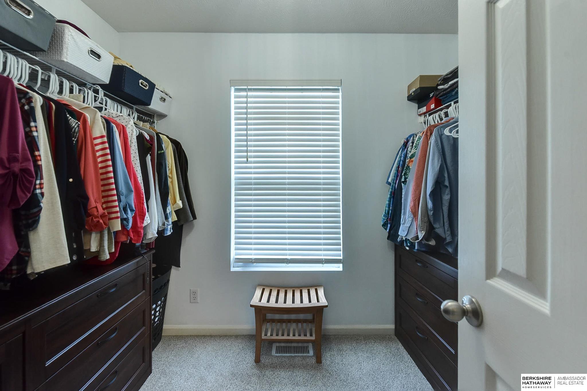 Omaha, Nebraska 68136, United States, 4 Bedrooms Bedrooms, ,2 BathroomsBathrooms,Residential,Active,154138